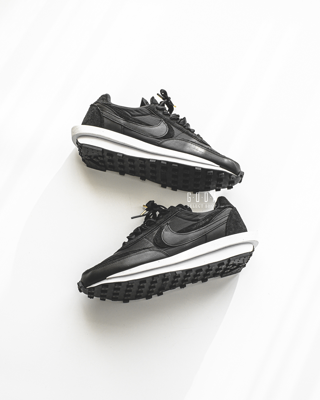 聯名款) SACAI X NIKE LDV WAFFLE NYLON 黑白絲綢緞帶BV0073-002