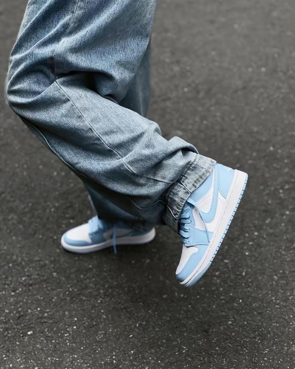 最安値挑戦】 Nike WMNS Air Jordan 1 Low Aluminum 27cm kids-nurie.com