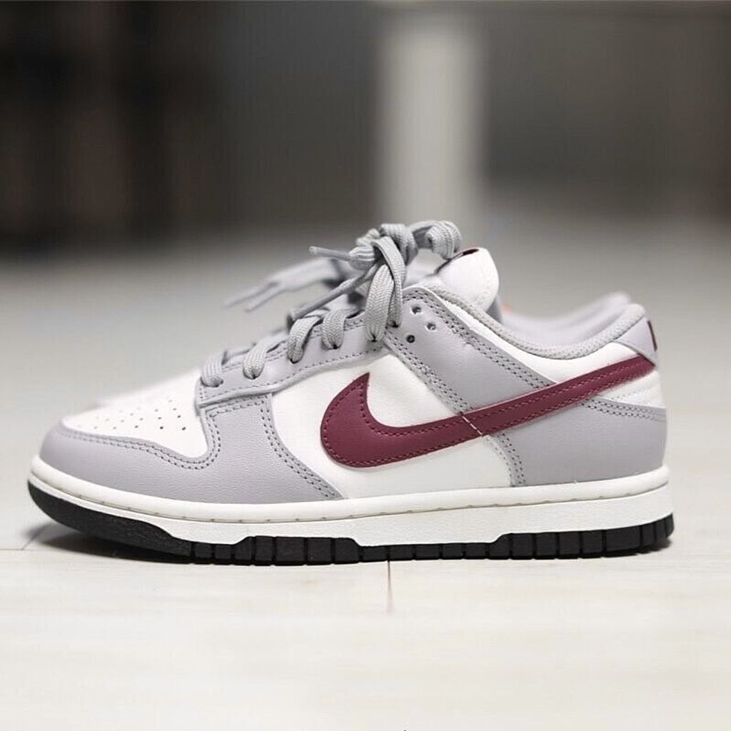 部分現貨) NIKE W DUNK LOW 灰白紅勾女鞋男女尺寸DD1503-122 – GODA 夠