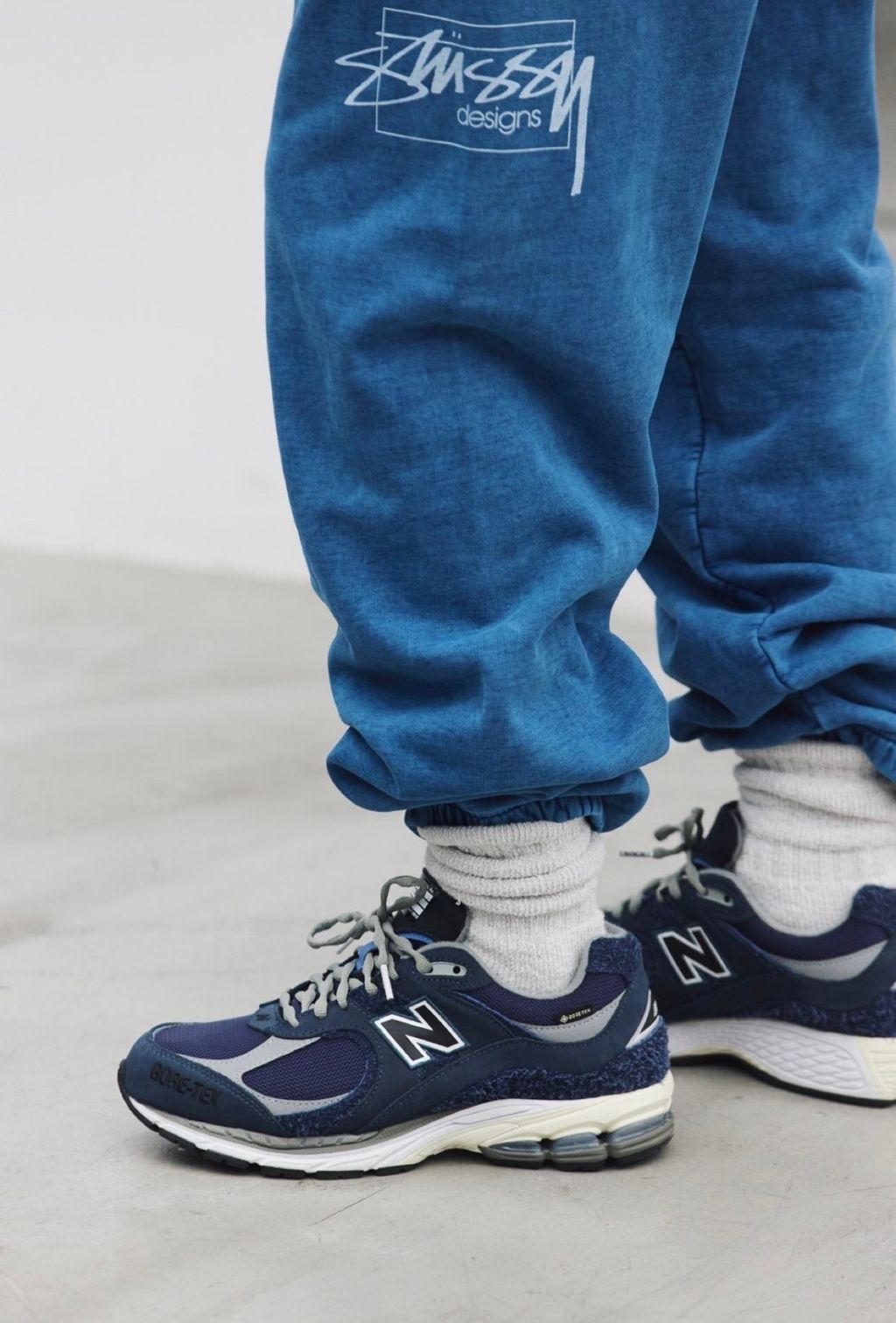 N.hoolywood x Invincible × New Balance 2002R 藍色M2002RXH – GODA