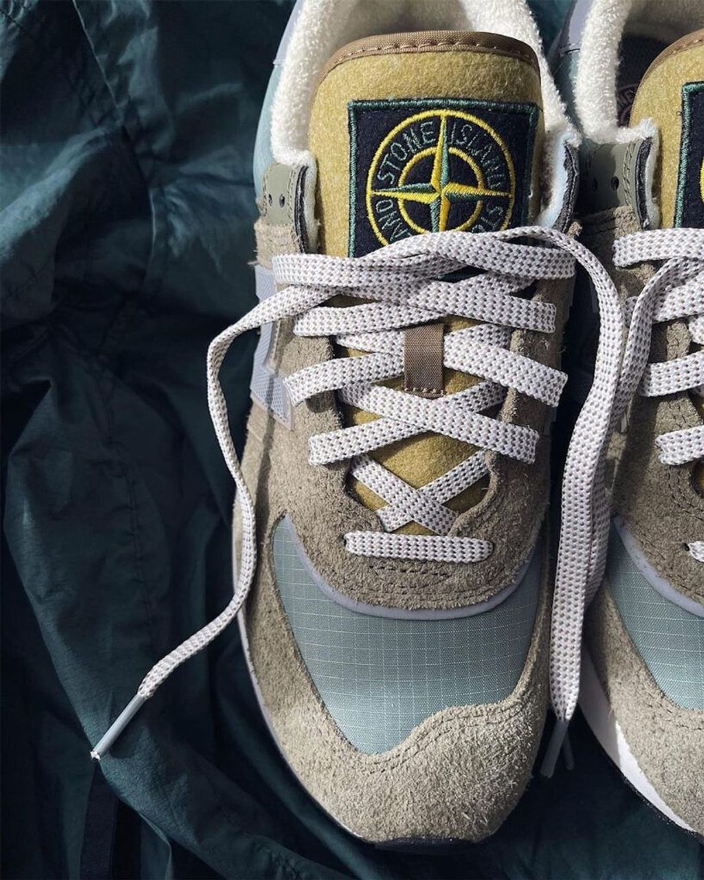 聯名款) STONE ISLAND X NWE BALANCE 574 LEGACY 石頭島灰綠色U574LGST