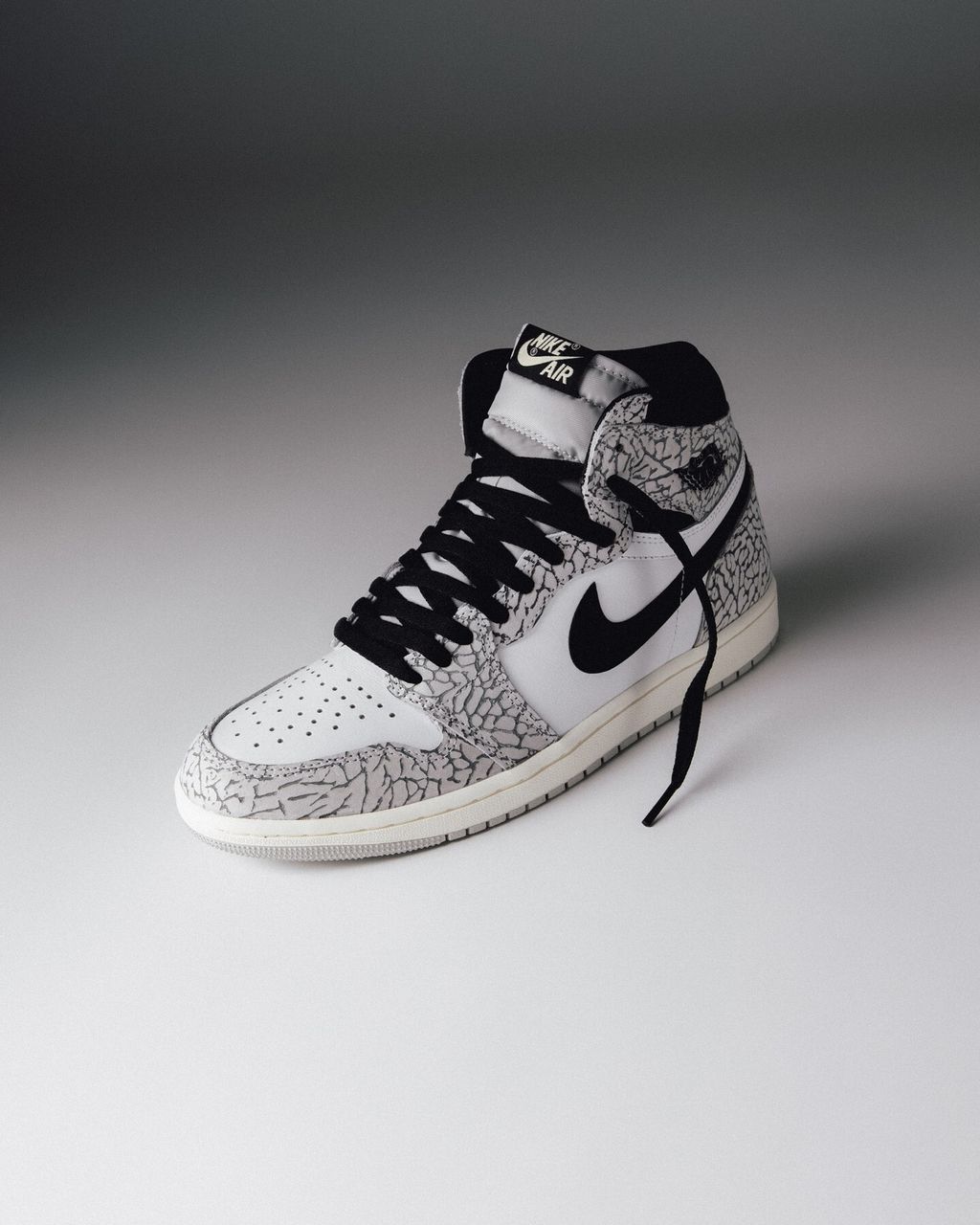 現貨) AIR JORDAN 1 HIGH WHITE CEMENT 白水泥爆裂紋高筒DZ5485-052