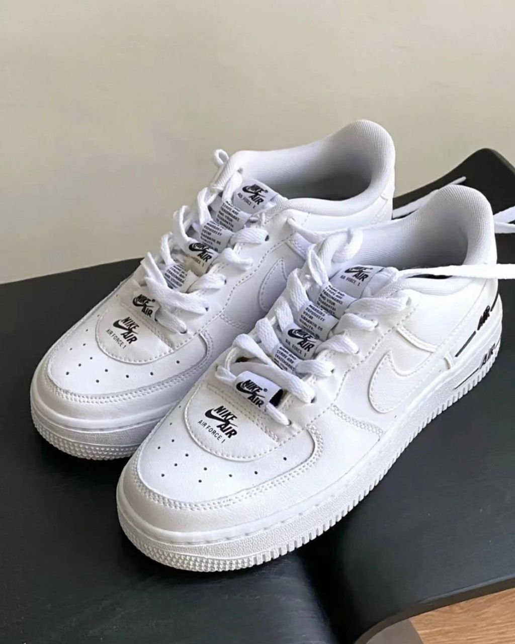 Nike Big Kids Air Force 1 LV8 GS (DV1366-111) Doodles – STNDRD ATHLETIC  CO.