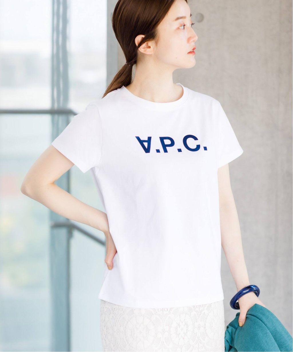 現貨) A.P.C. VPC BLANC F T-SHIRT 白色倒A LOGO短T – GODA 夠搭選貨