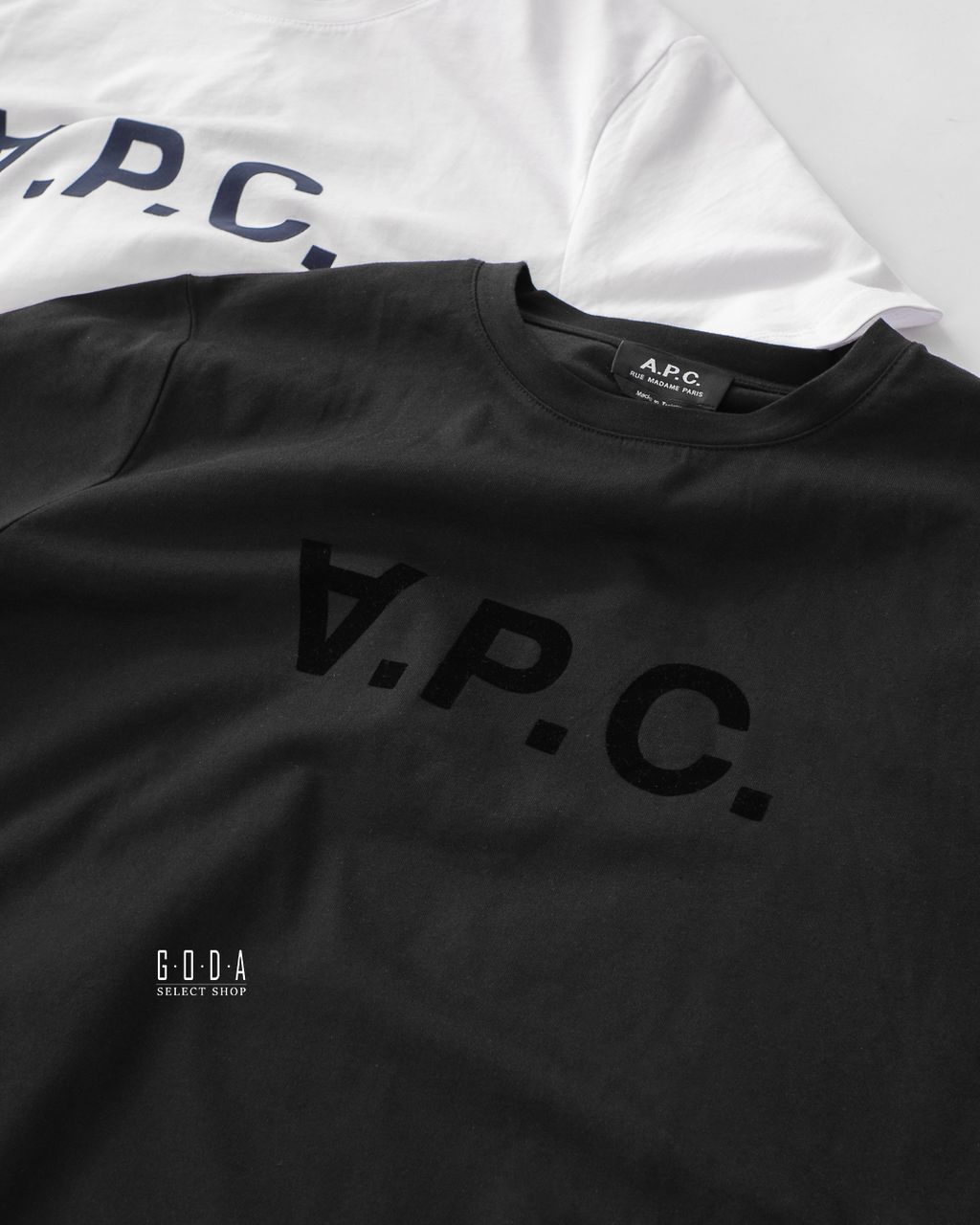 現貨) A.P.C. VPC BLANC F T-SHIRT 黑色倒A LOGO短T – GODA 夠搭選貨