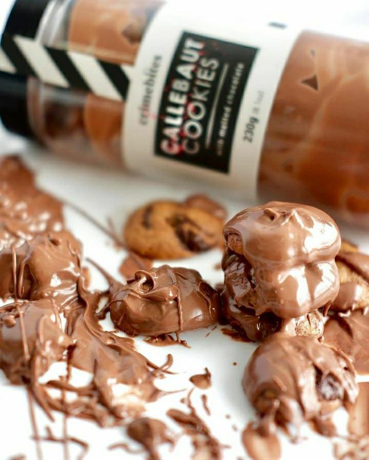 Chocolate cookies.jpeg