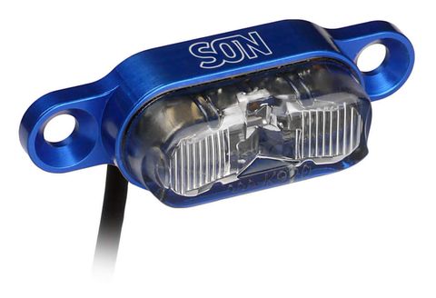 Ruecklicht_Gepaektraeger_blau-klar_mitKabel_web