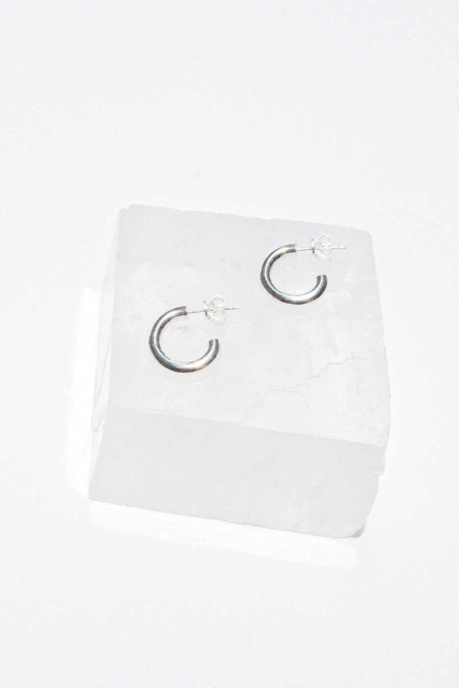 Chubby Hoop Earring拷貝.jpg