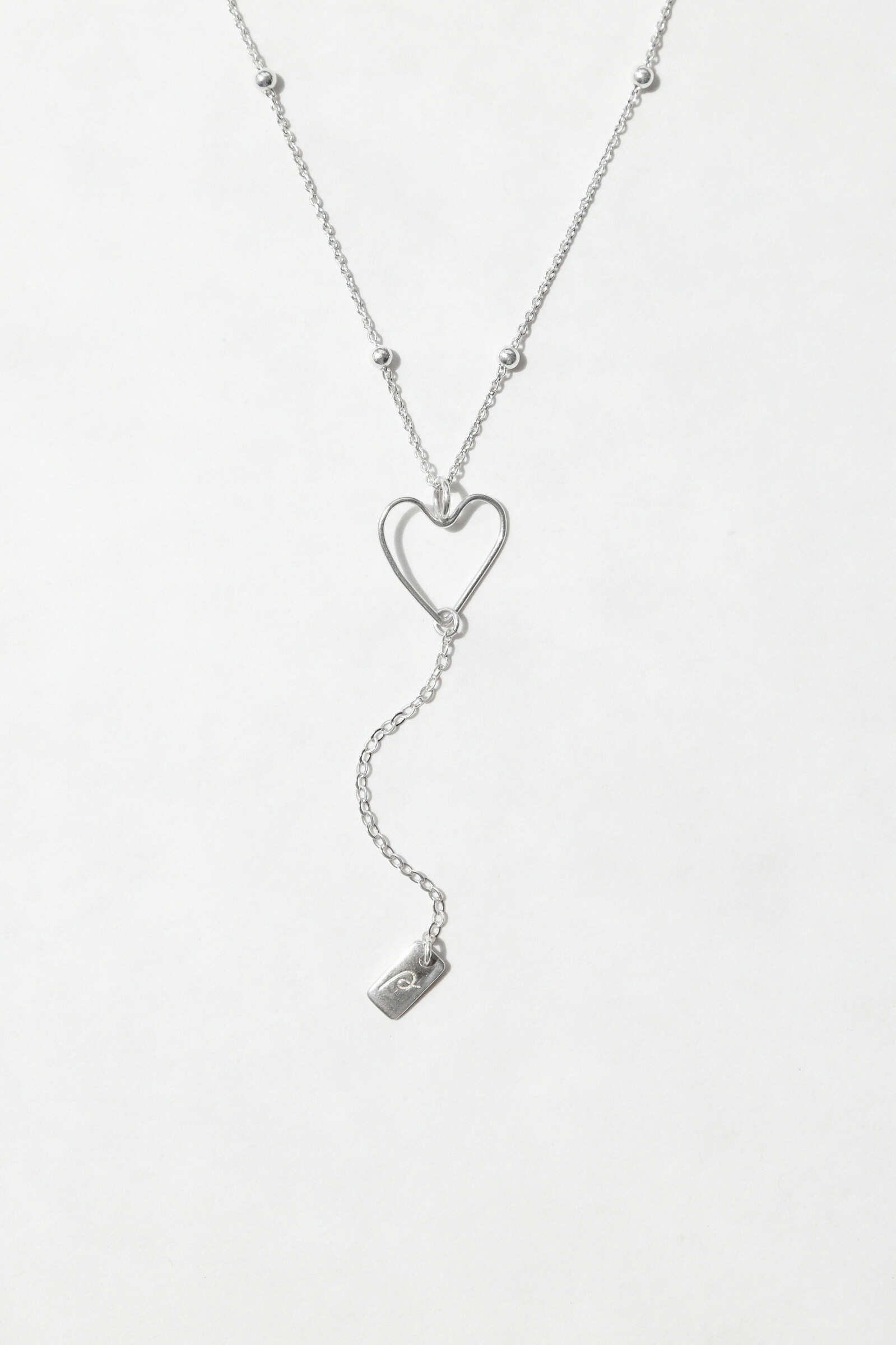 Lover's Name Tag Necklace1.jpg