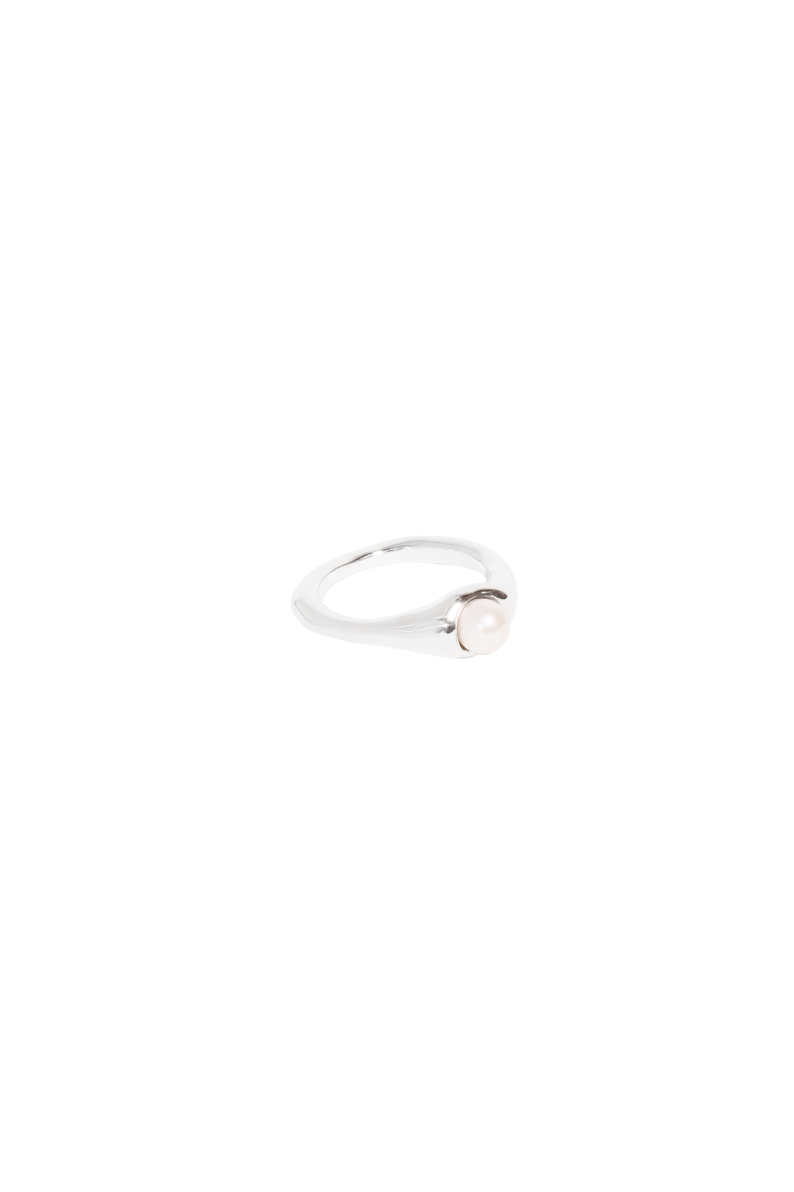 Pearl Maiden Ring s4
