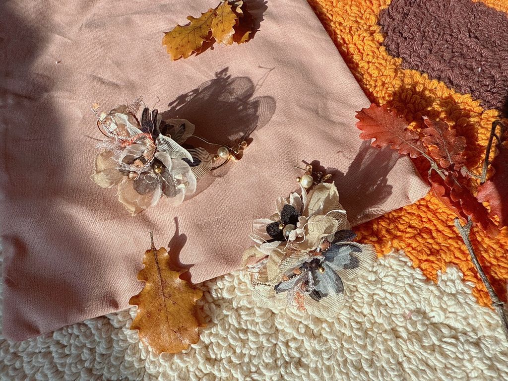 LINE_ALBUM_暮秋巴黎幻境_251009_170