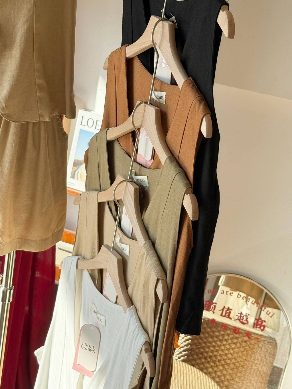 photo_6147728974348488293_w