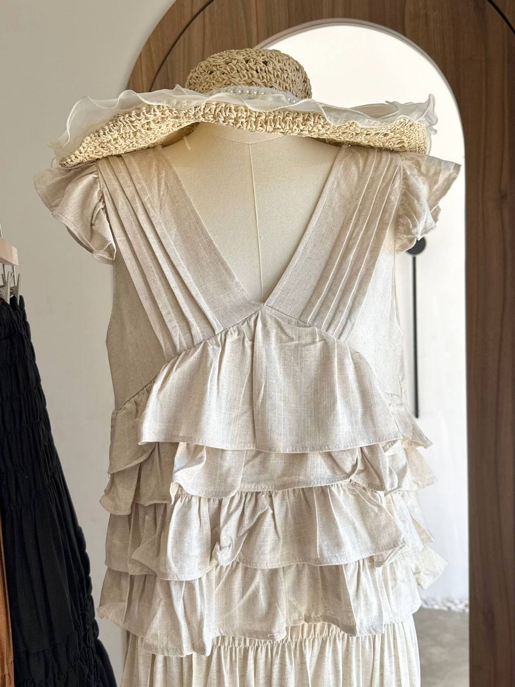 photo_6147728974348488328_w