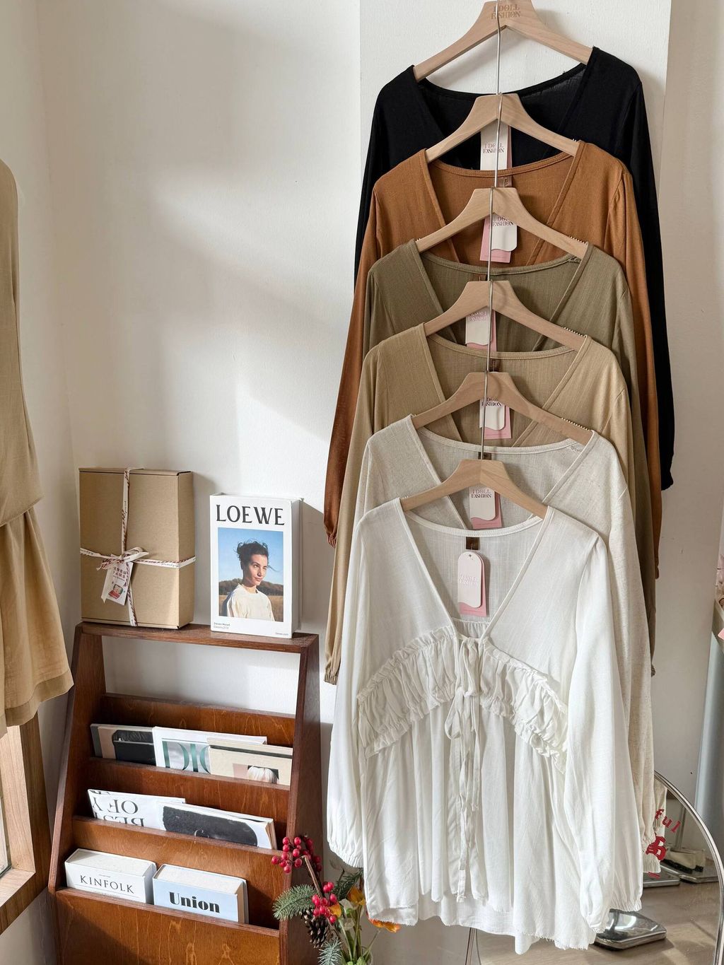 photo_6159050018514472259_w