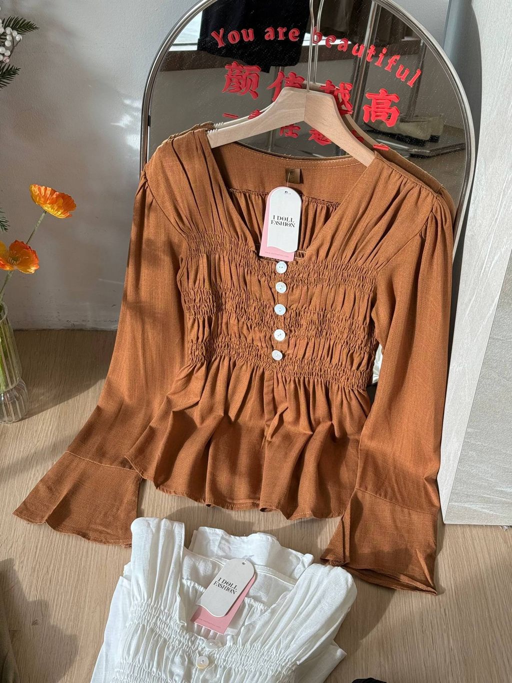 photo_6158761319402770090_w