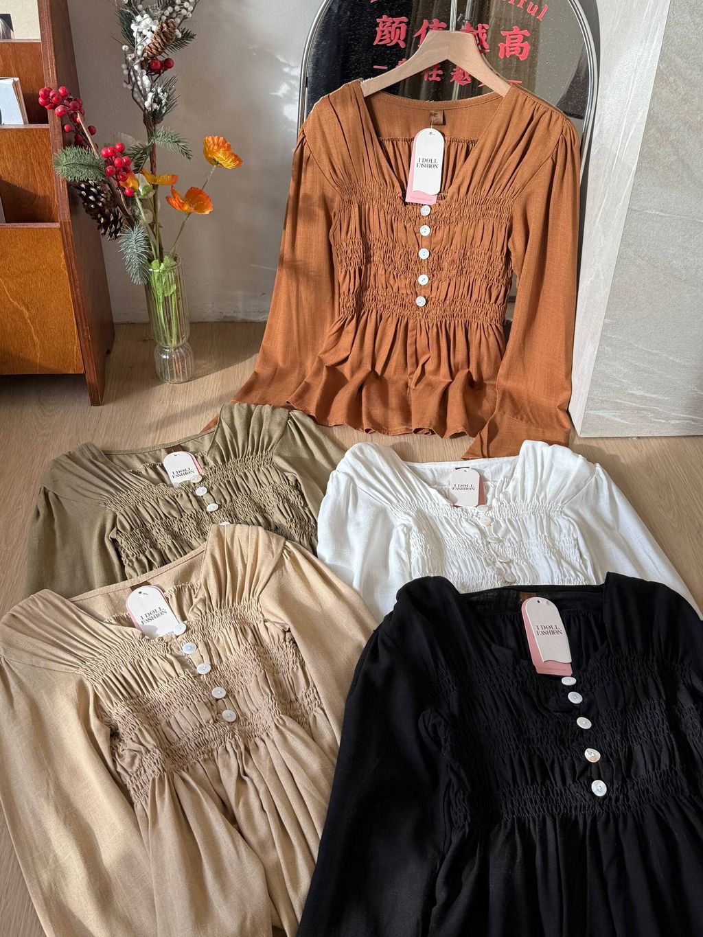 photo_6158761319402770091_w