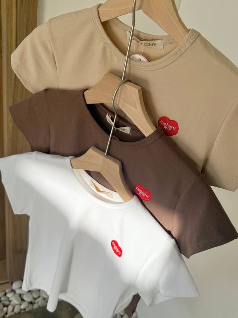 photo_6168013215829266298_w