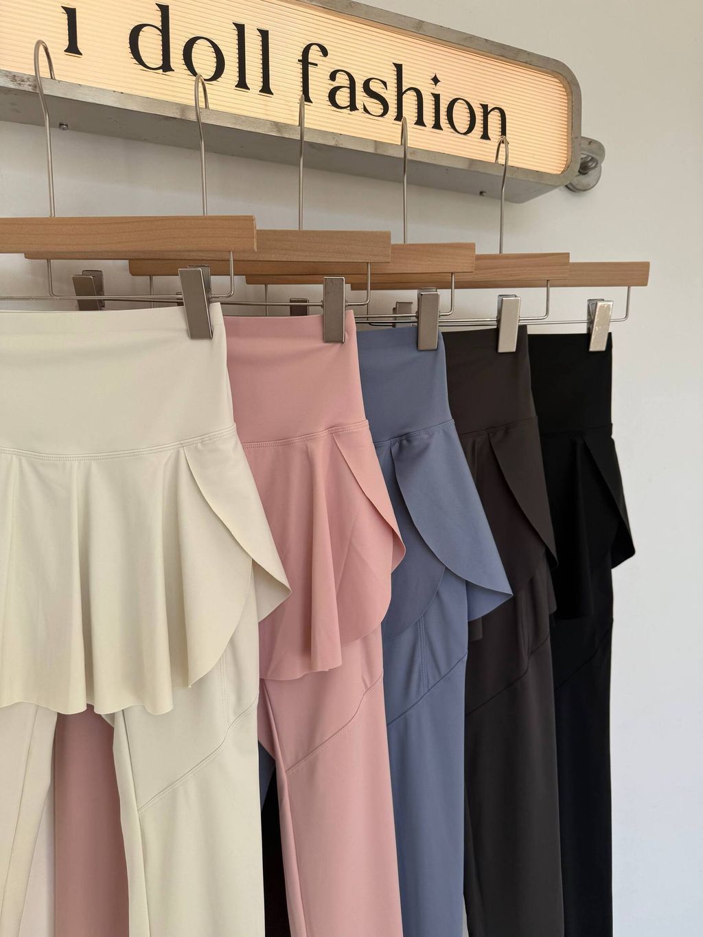 photo_6168013215829266311_w