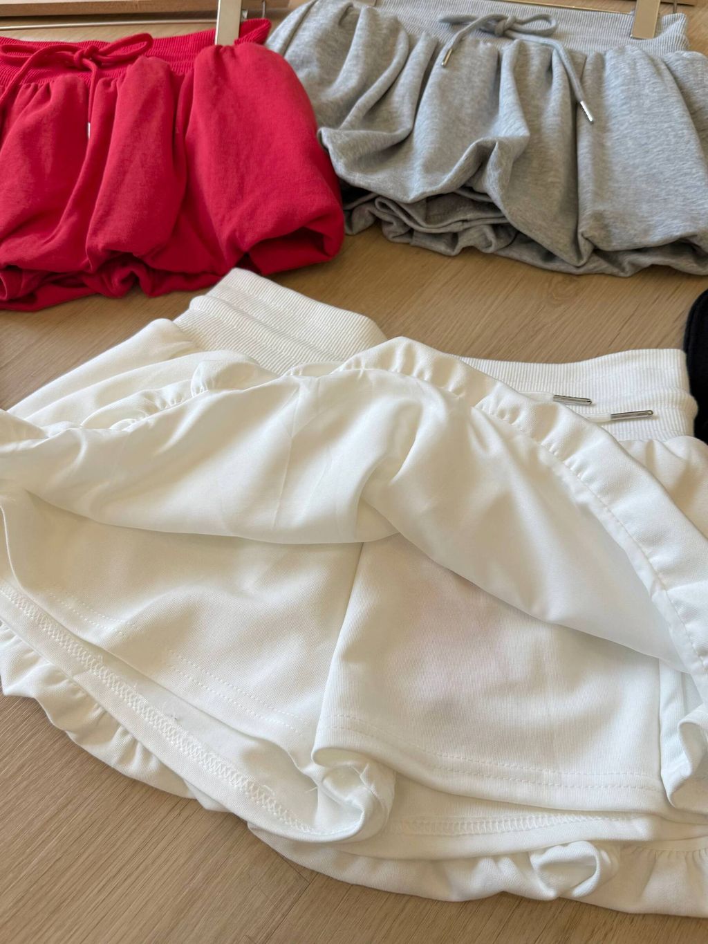 photo_6168013215829266341_w