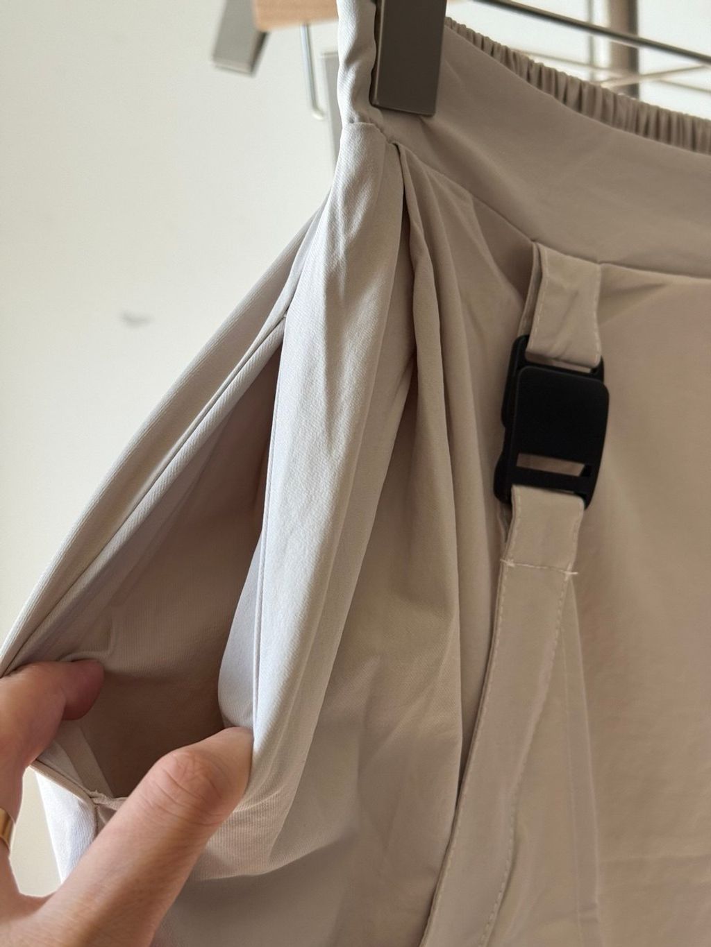 photo_6239930965732036389_y