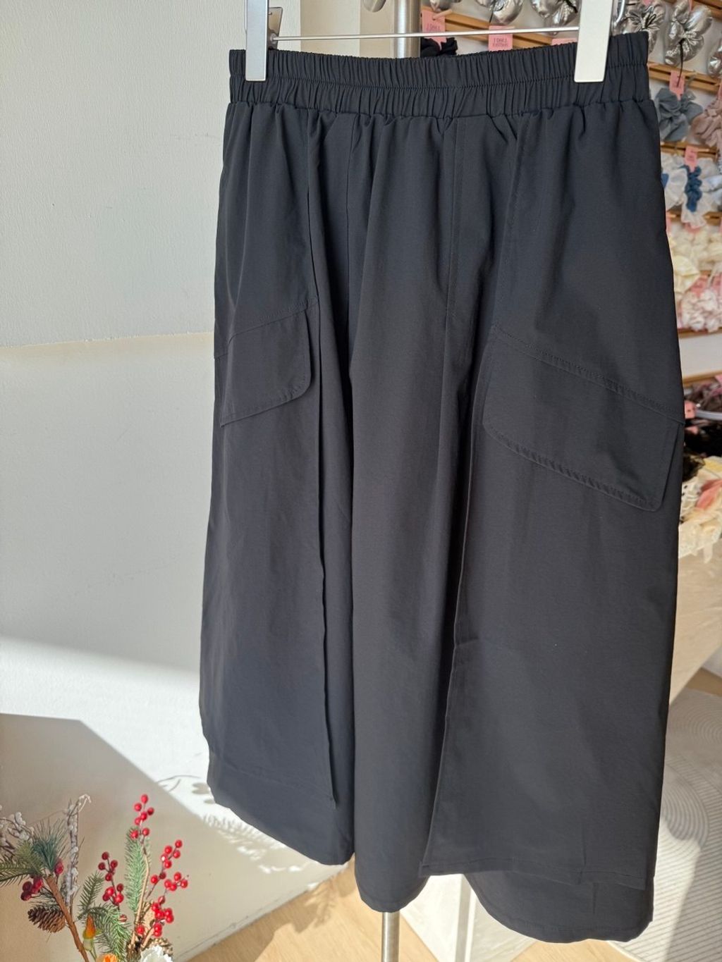 photo_6239930965732036410_y