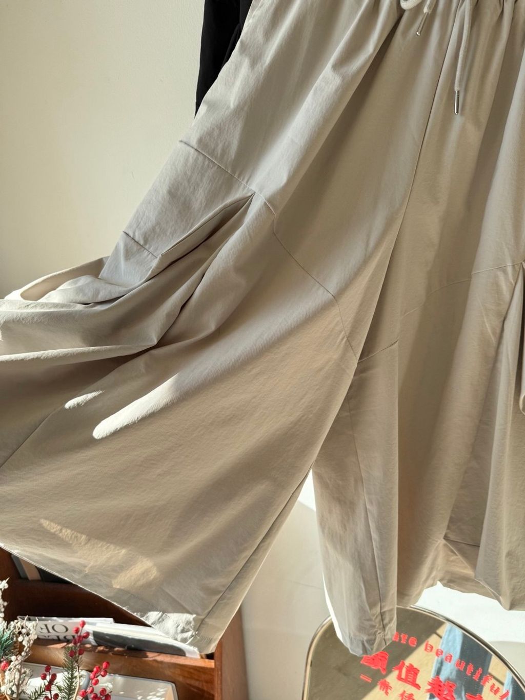 photo_6239930965732036446_y