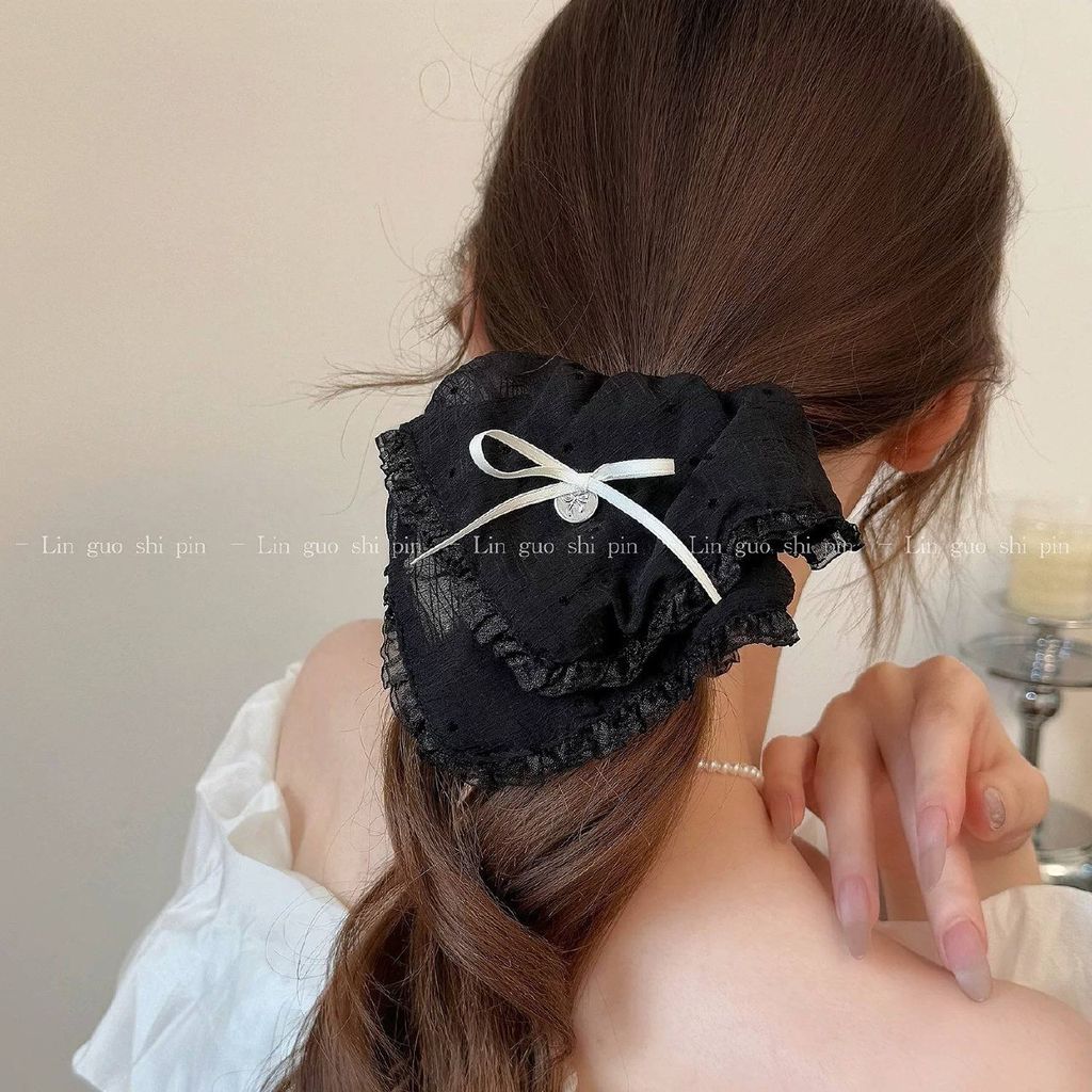 photo_6244347845674733171_y