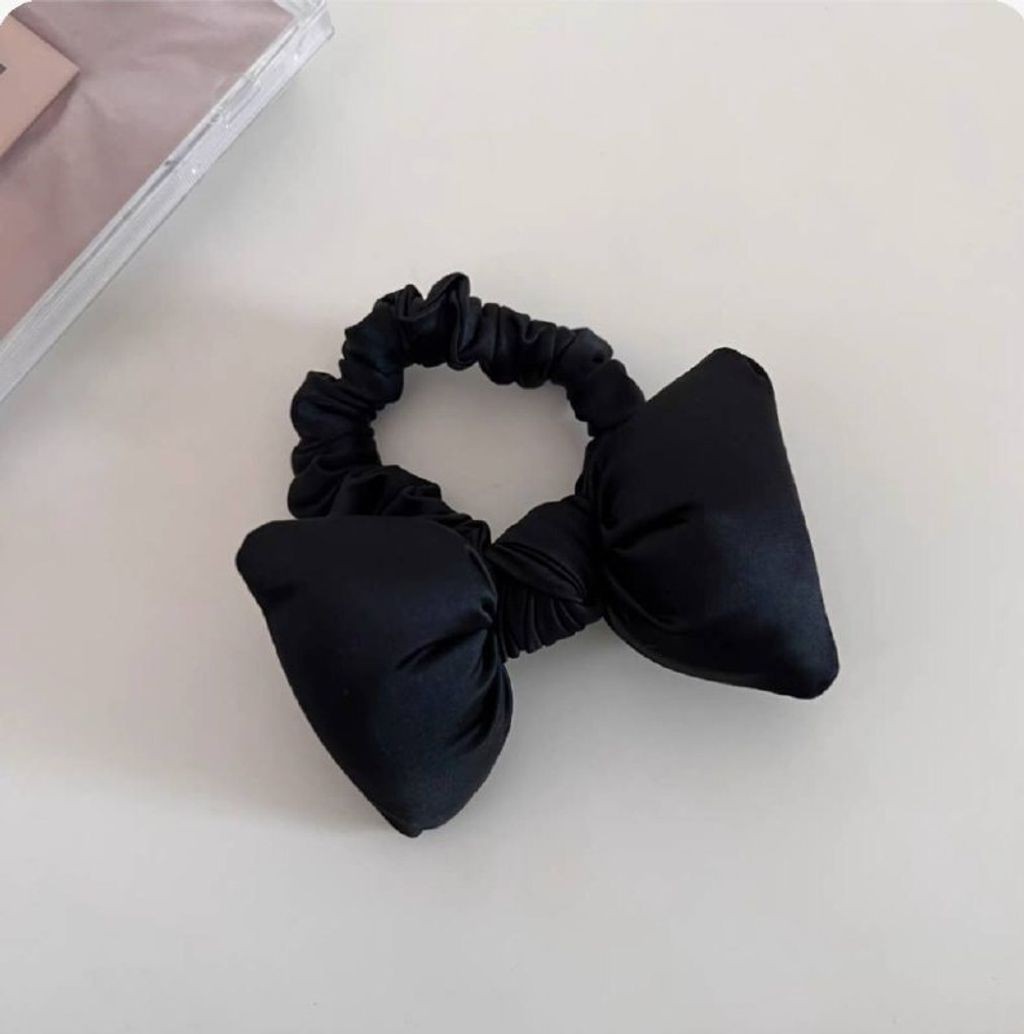 photo_6244347845674733175_x