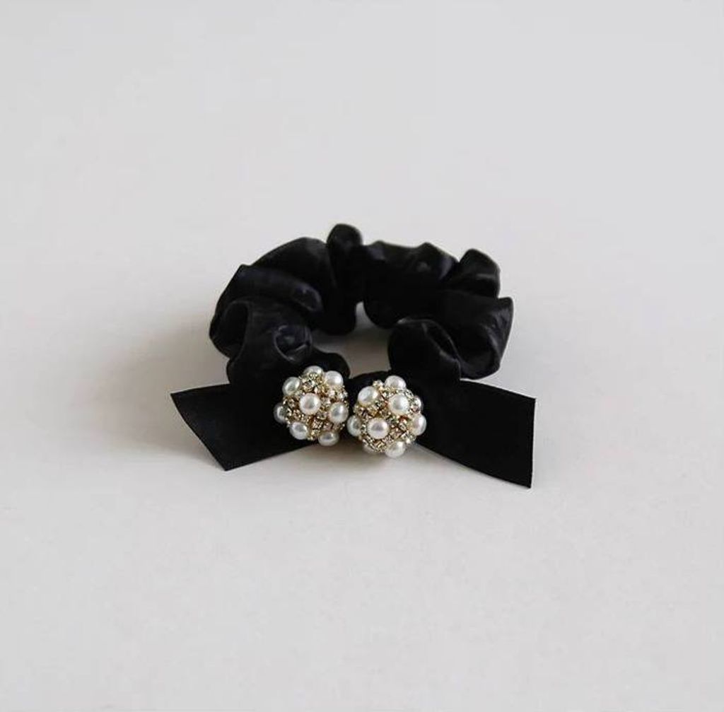 photo_6244347845674733186_x