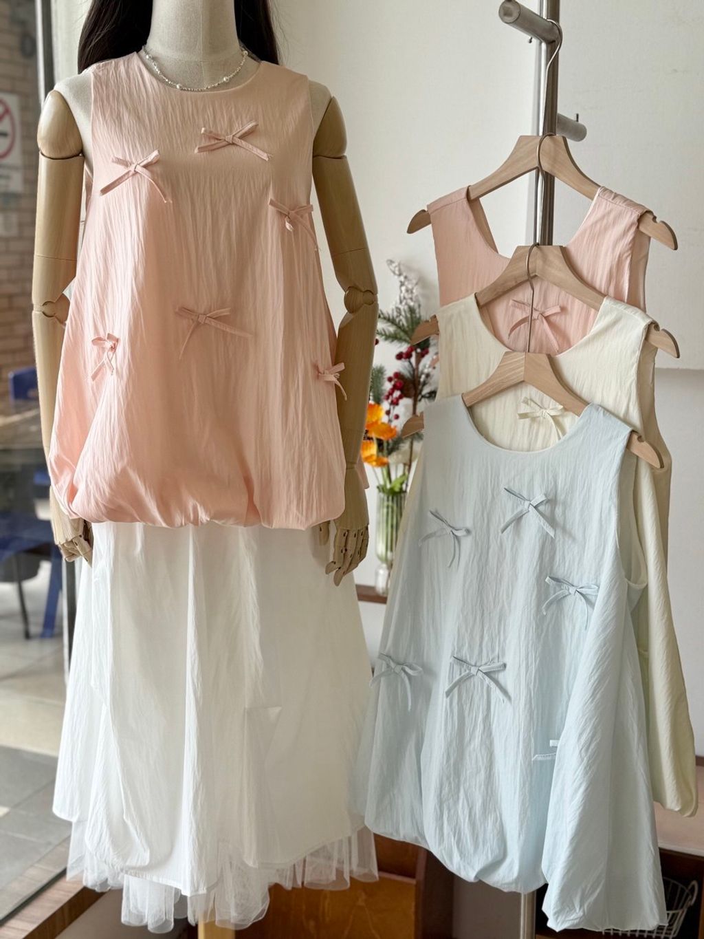 photo_6327773453637239759_y