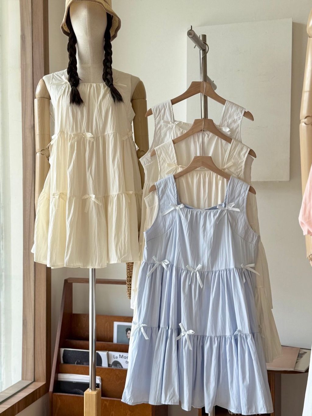 photo_6327773453637239767_y