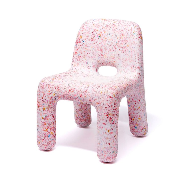 ecoBirdy_CharlieChairStrawberry