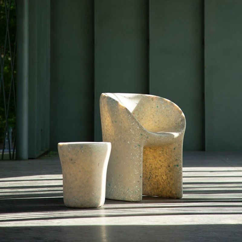 RichardArmchair_JudySideTable_Be (3)