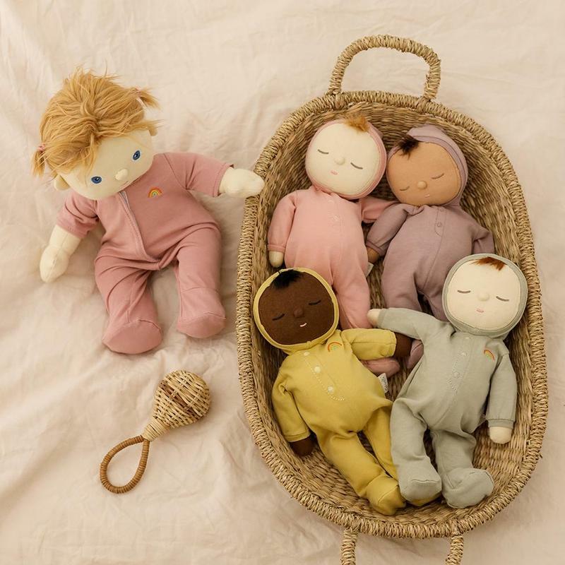 Olliella-Dinkum-Dozy-Doll-Changing-Basket-Rattle-group_d2586328-cfc9-4b69-ab1d-d9377426f779_800x.jpeg