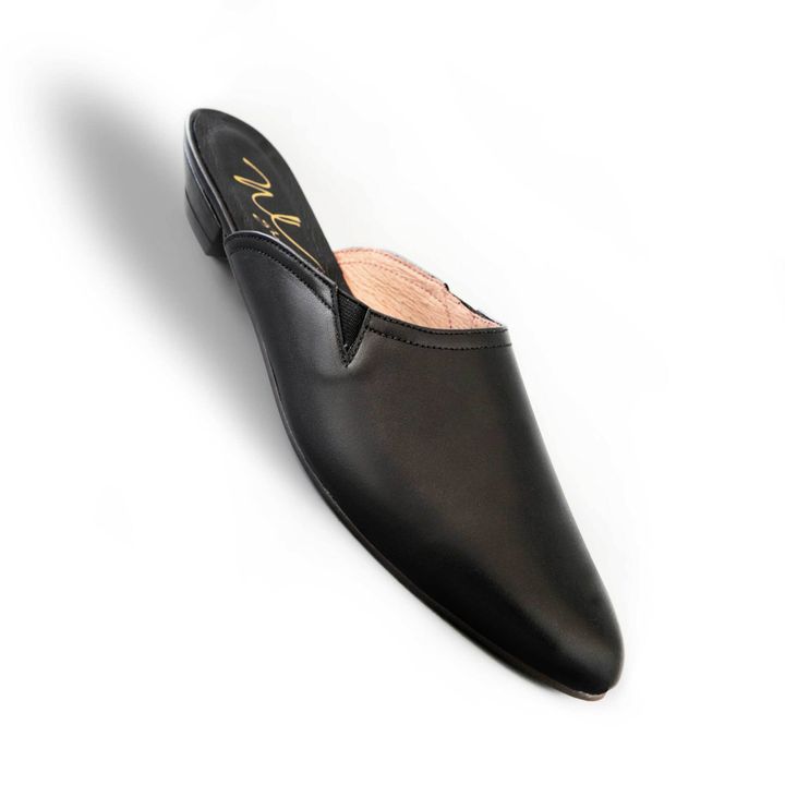 mules_black-1