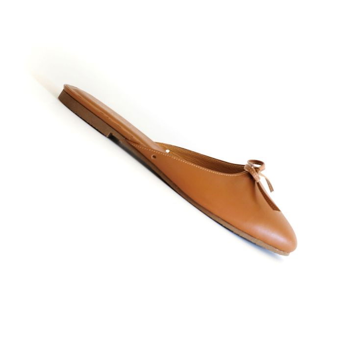 Free_brown-s1