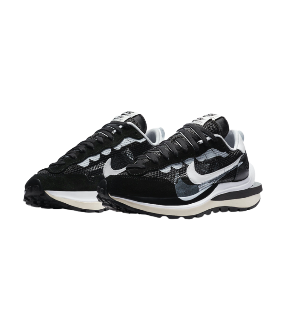 sacai x nike vaporwaffle black and white