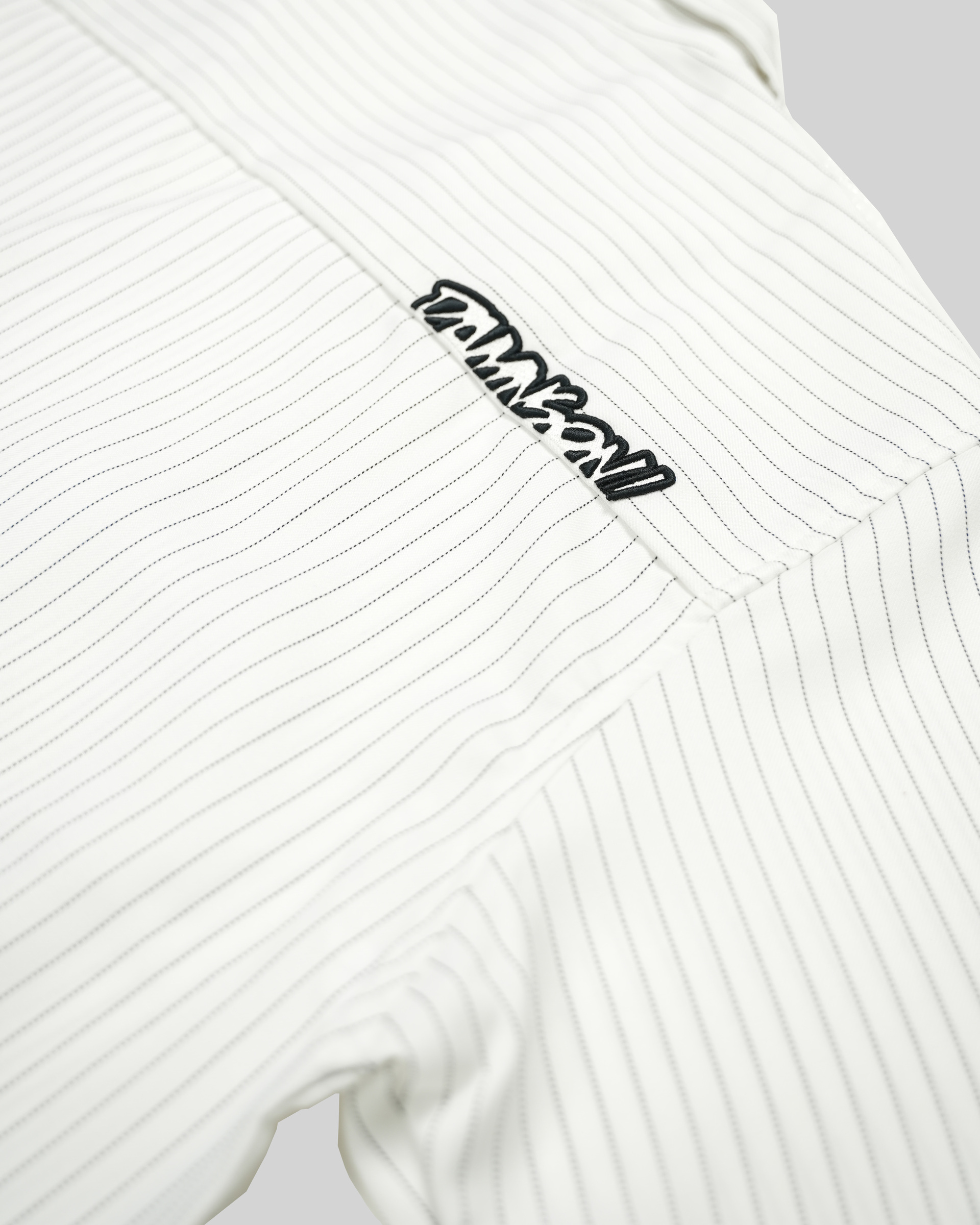 WHITE SHIRT 4.jpg