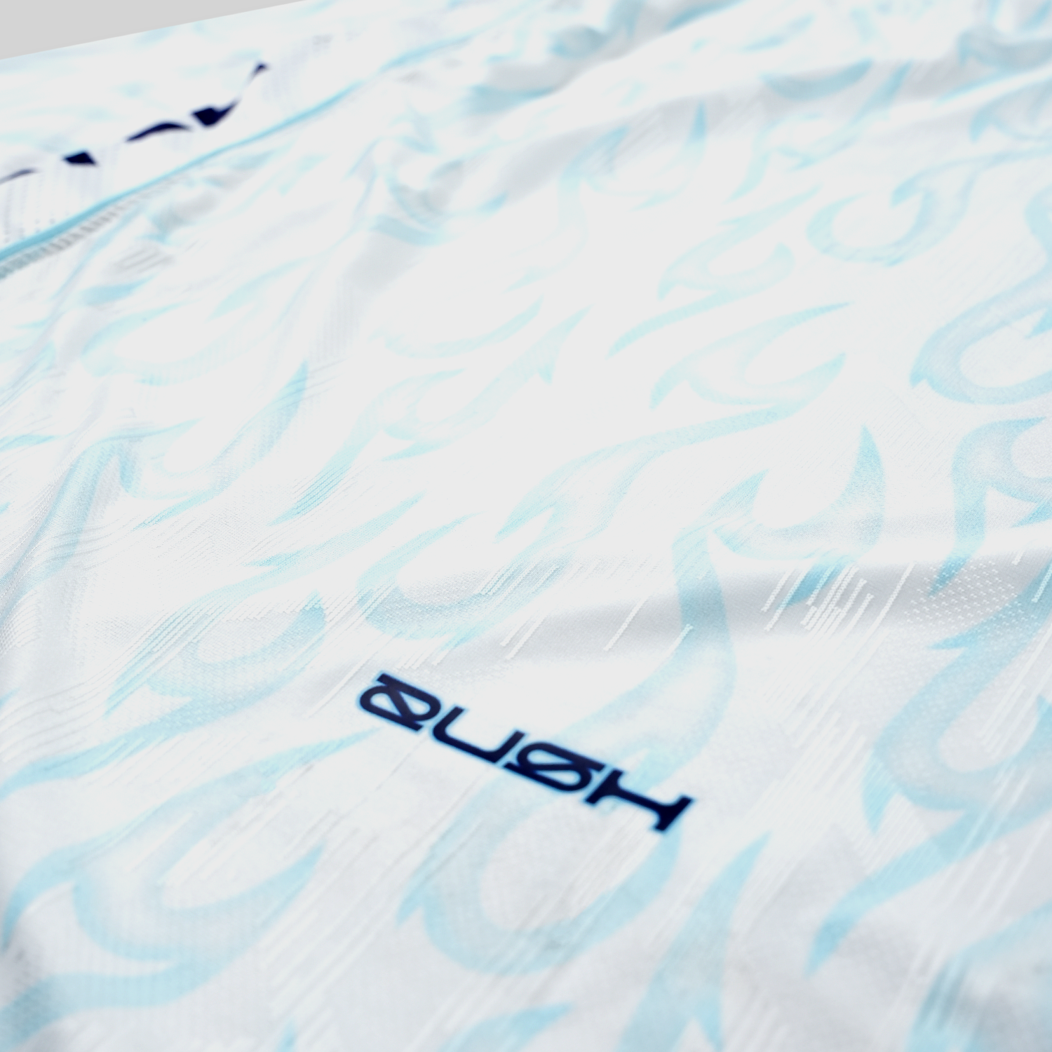 WHTBLU_LS[DTL_B1]