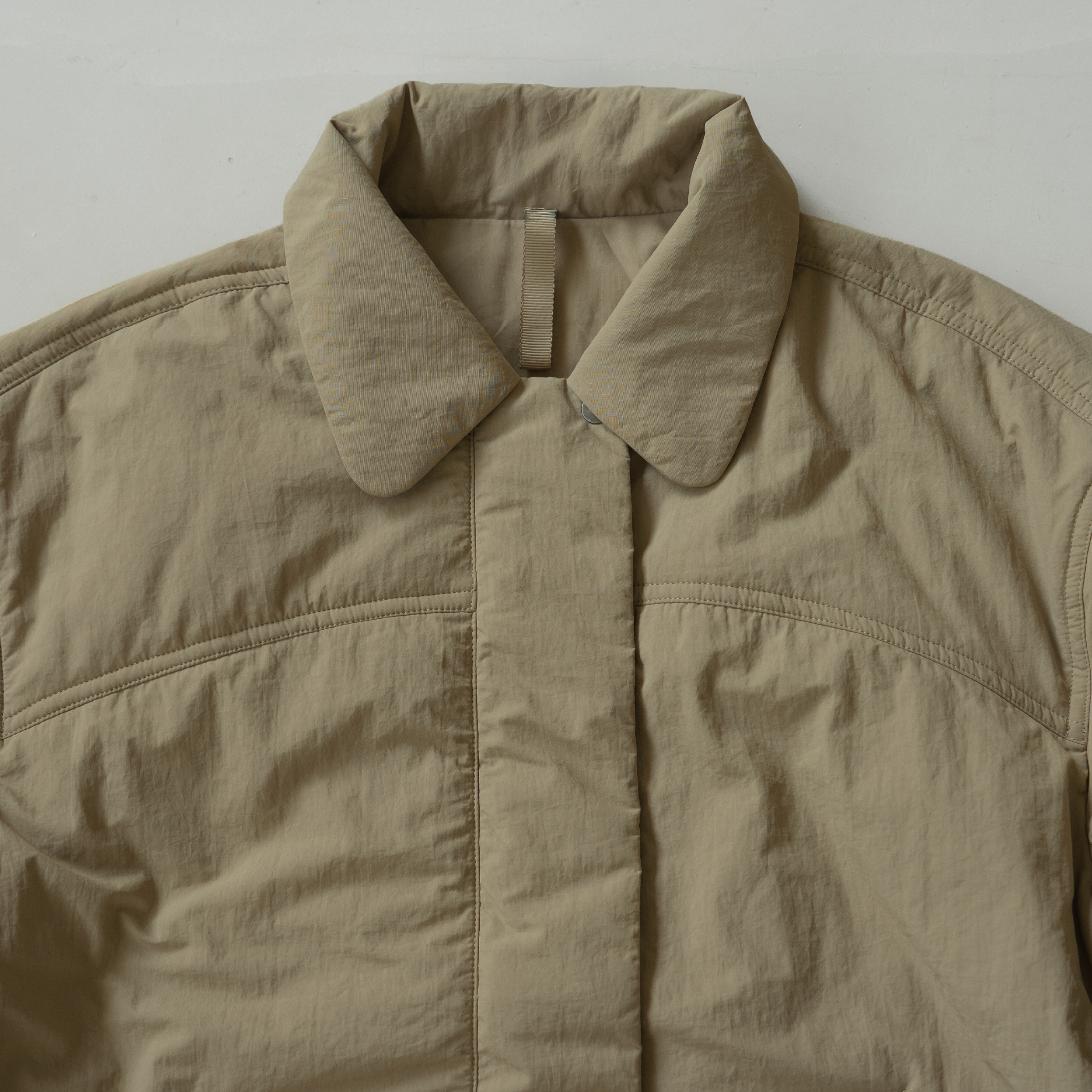 霧橡卡其 Oak Khaki