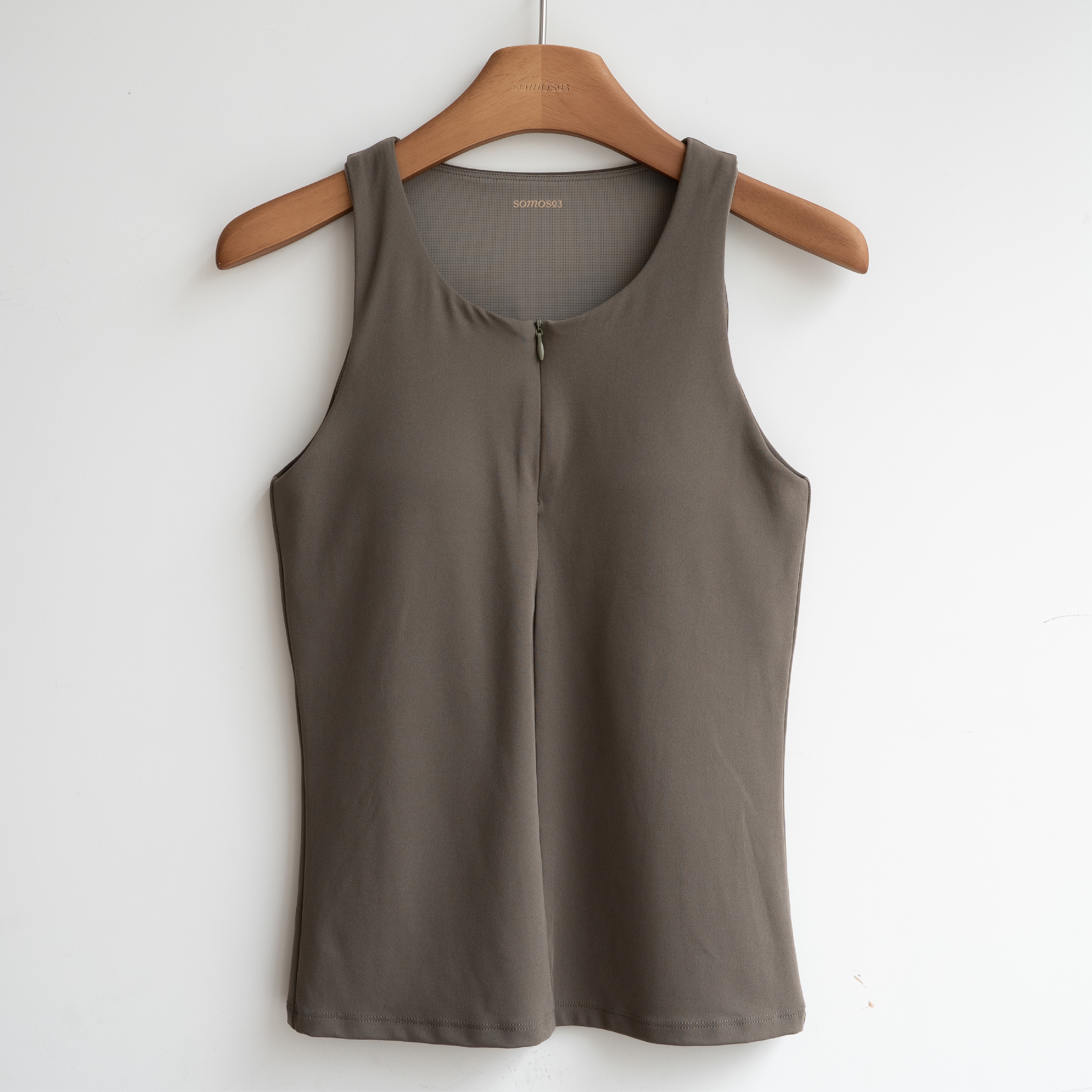 茶棕 Tea Brown
