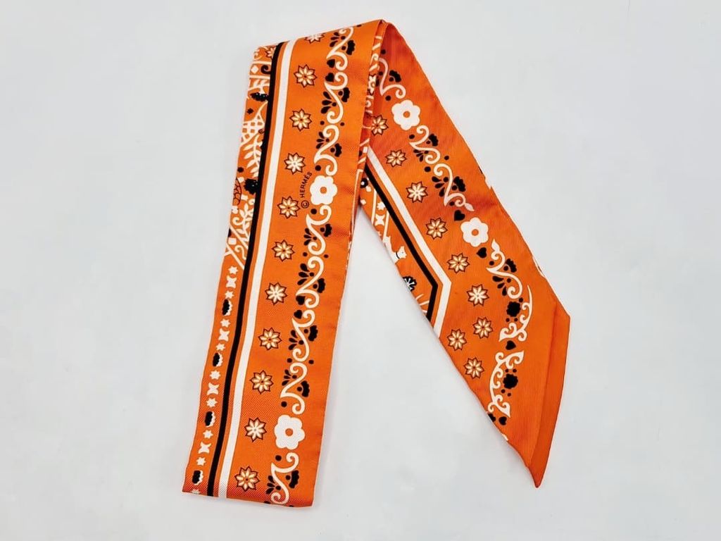 d42481c2-0262-44c9-aef2-bcbcbefcf98e