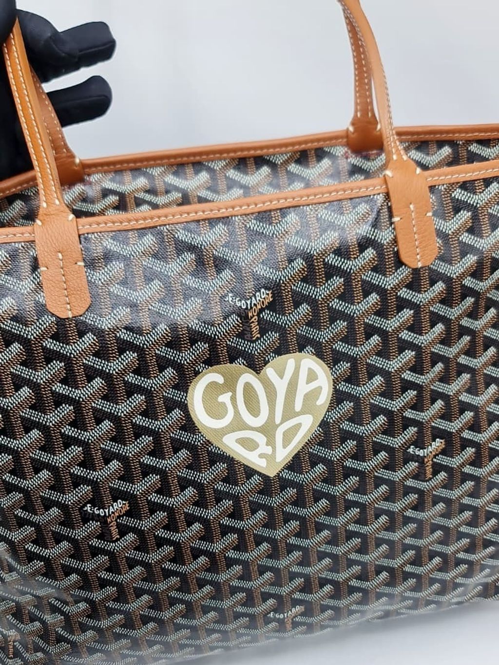 15d2c611-a86b-4e1f-aebf-7f7155627a32