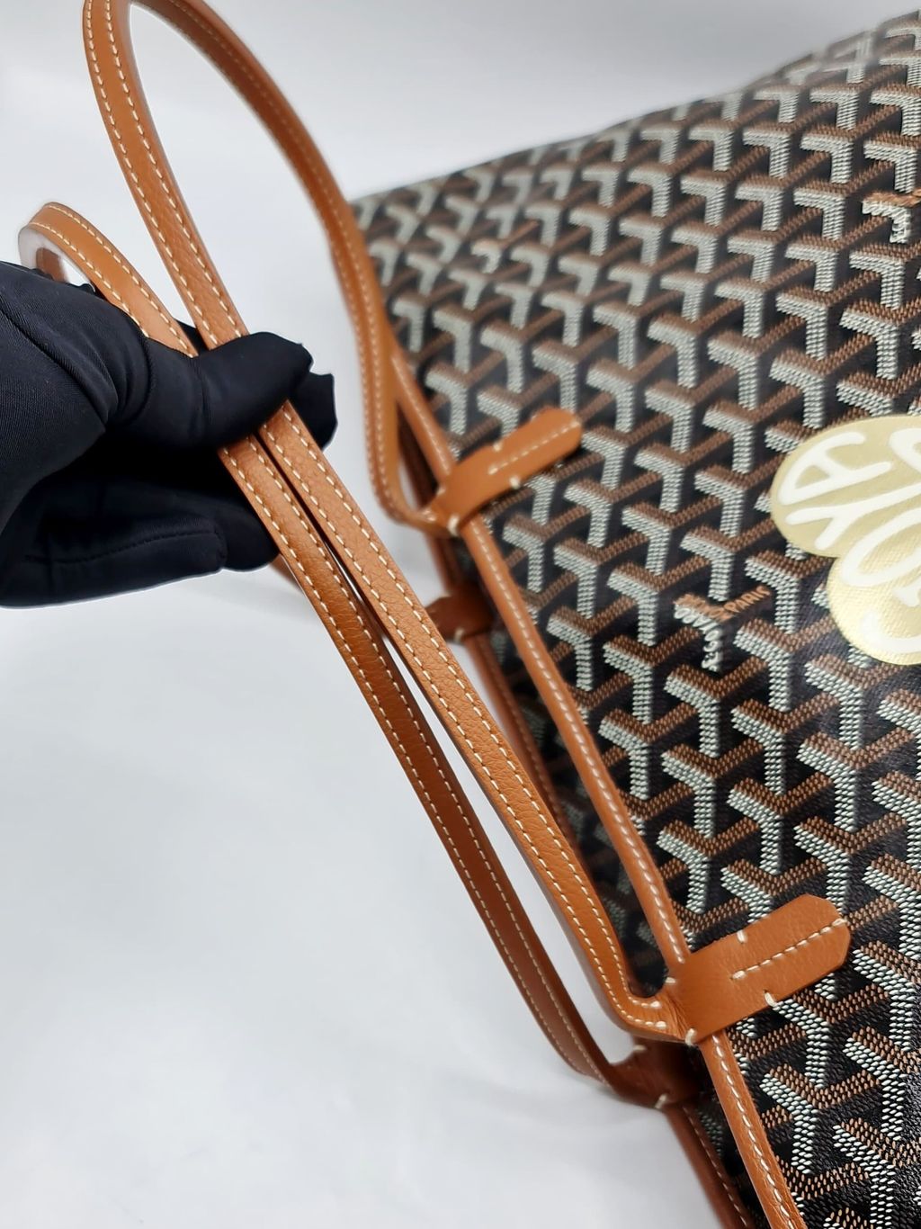 3c330e65-ed38-4e48-a7b3-62ecee1f7c54