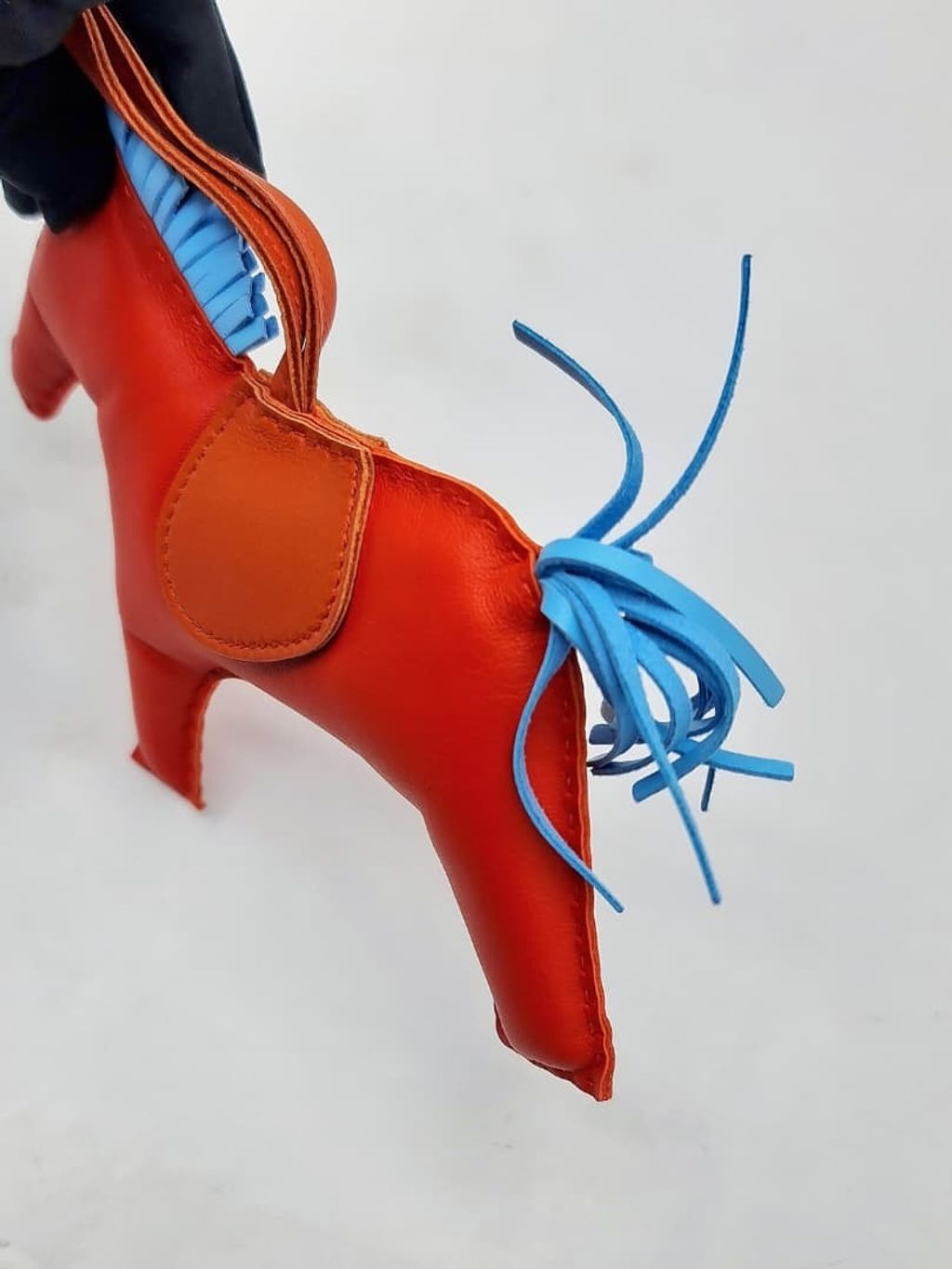 4962418f-b1b8-4887-aa92-aab39fcccfd2