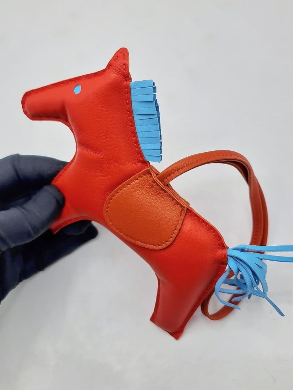 d0e5b1a1-bf94-4958-82b3-ba72dd0d3119