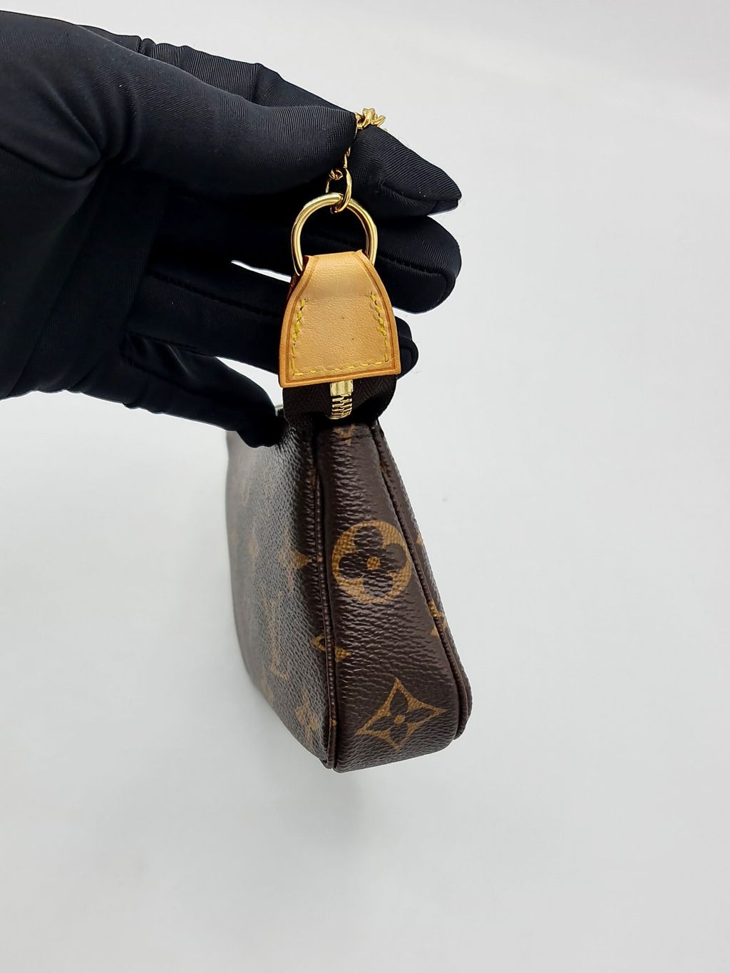 625c9f76-bef0-4221-af4b-12037e8c58ce