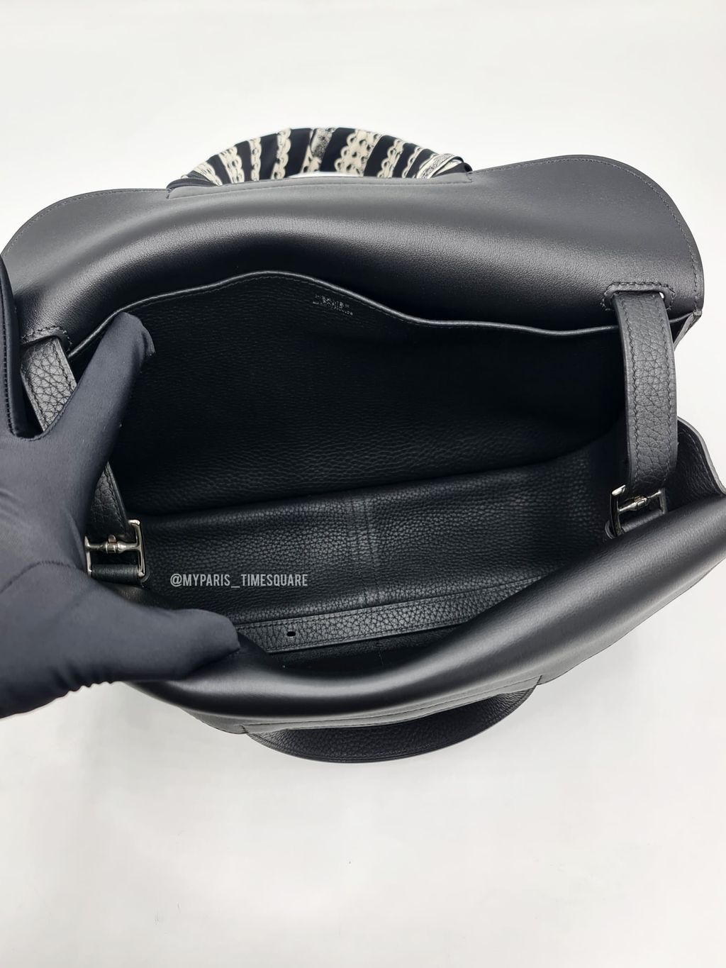 7cab7f83-0653-44cc-93a3-06c4f995a570