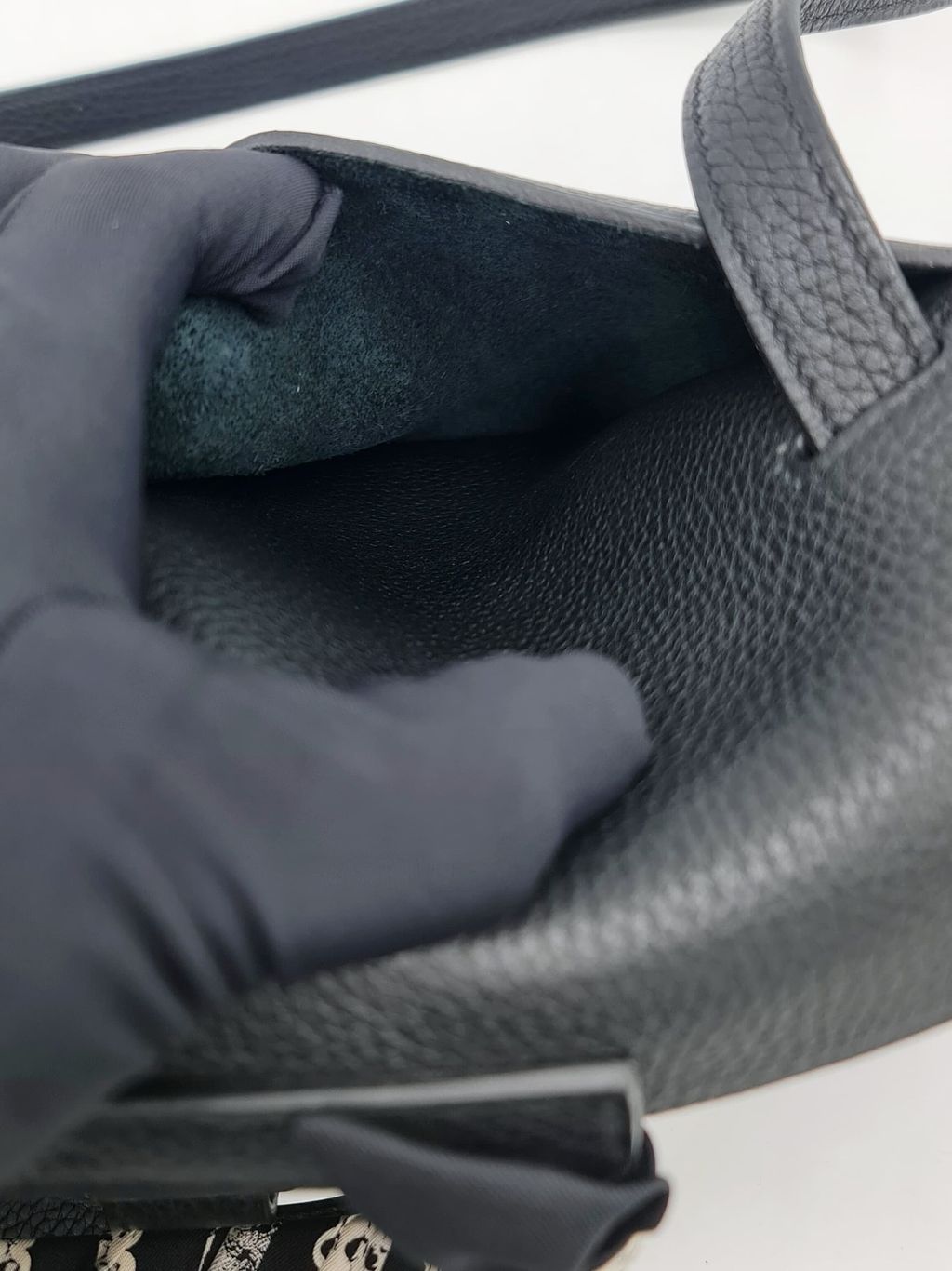 035d49e0-2ee1-4210-a045-a0d045f9ef03