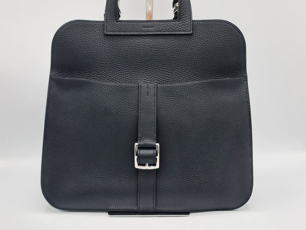 da76c4b6-48a2-487d-9c82-17e38ff37e5b